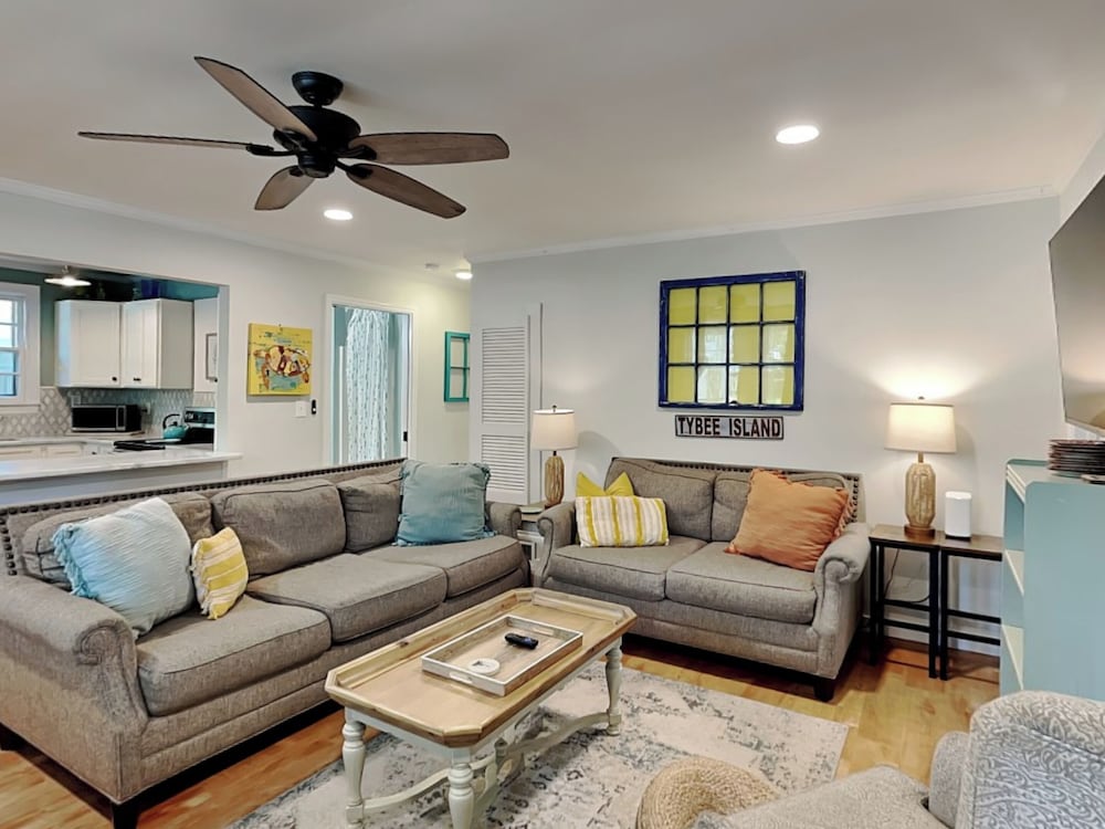 Little Blue Beach House by Tybee Vacation Rentals