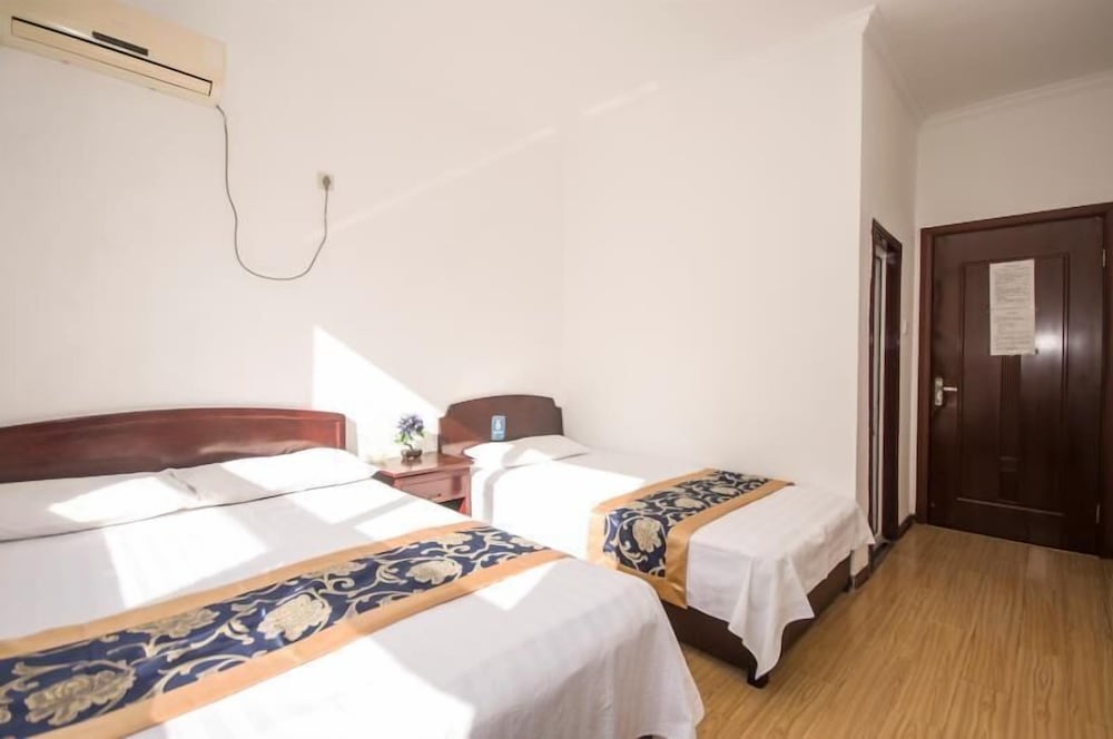 Liuzhuang Huayuhai Holiday Hostel