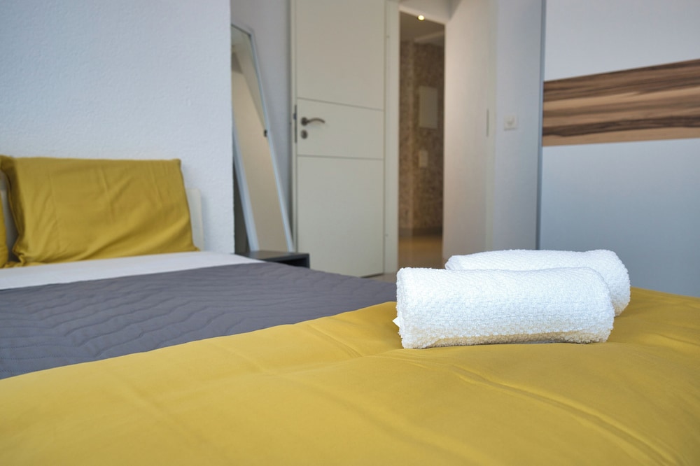 Modern Station Apartment Möhlin