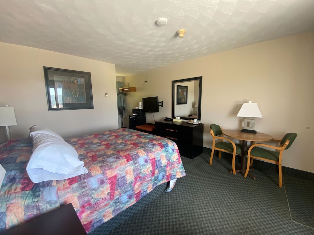 Kelly's View Motel