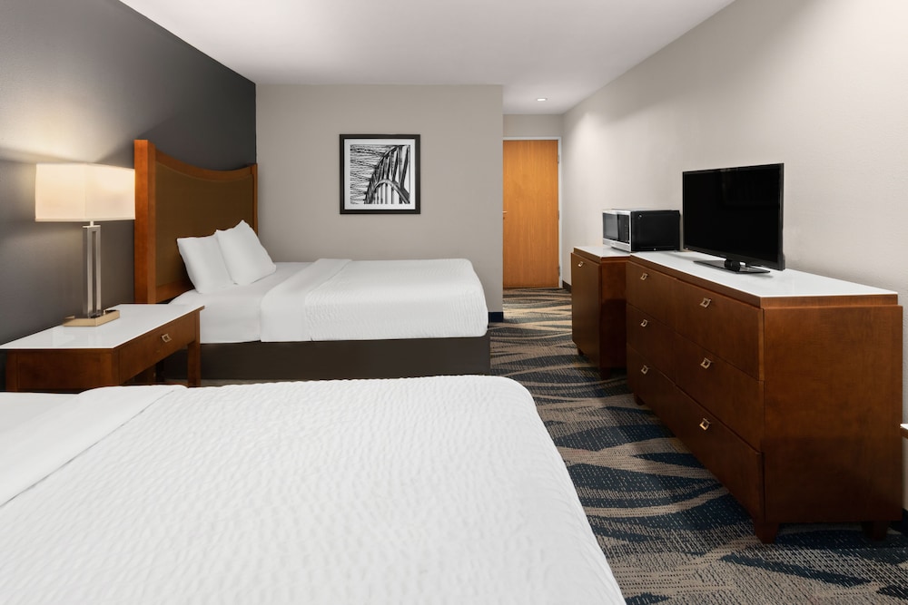 Mount Pleasant Vacations - Americas Best Value Inn Suites Racine - Property Image 41