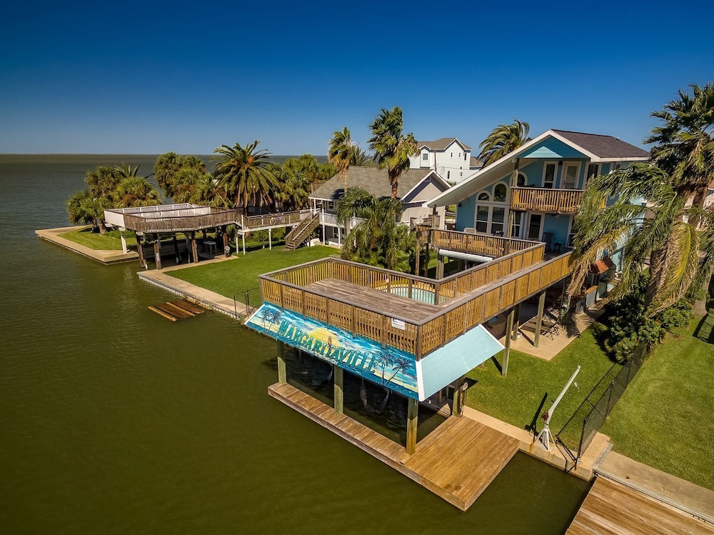 Margaritaville on the Bay by Ryson Vacation Rentals