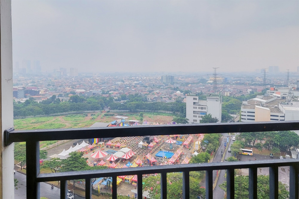 Simply Look Studio At Atria Residence Gading Serpong Apartment