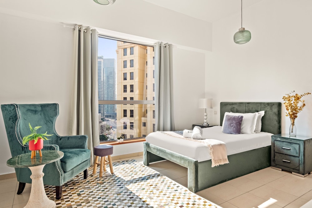 Jumeirah Beach Apartment