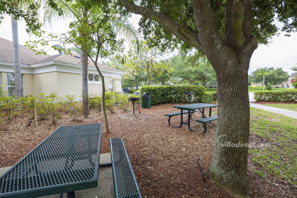 Disney Magic Vacation by VillaDirect - Image 5