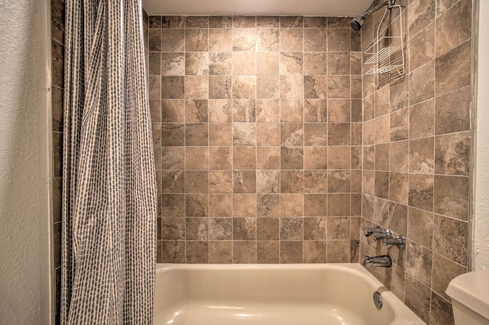 Waterfront Lauderhill Villa - Remote Escape! - Property Image 1