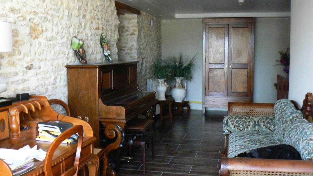 Le Manoir Des Chapelles