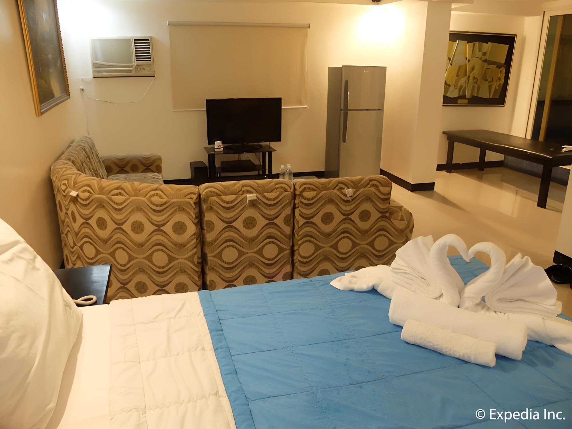 VF Four Season Hotel