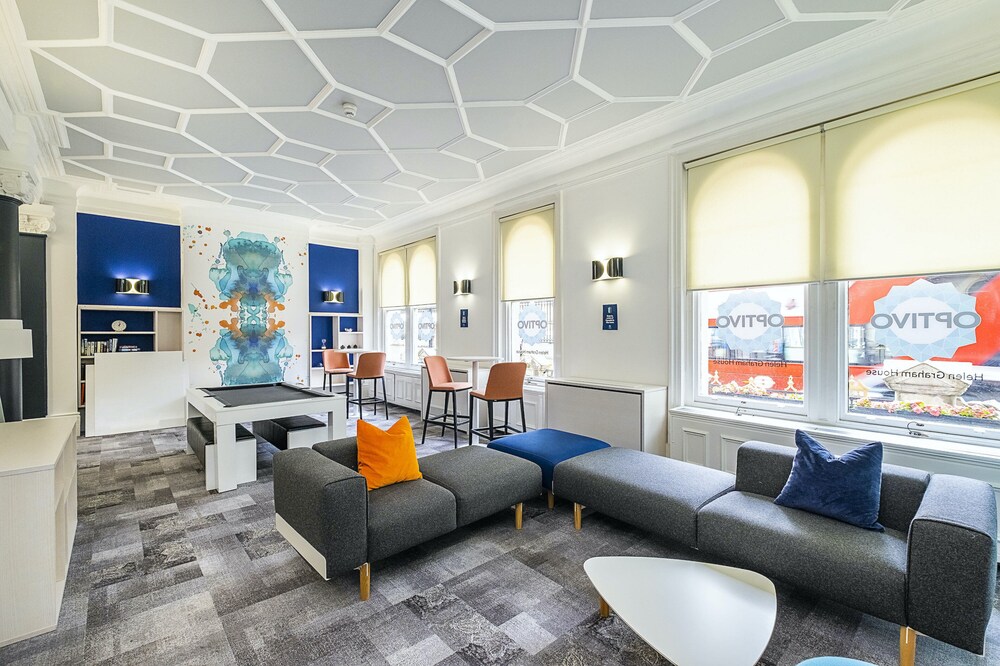Modern Rooms - LONDON