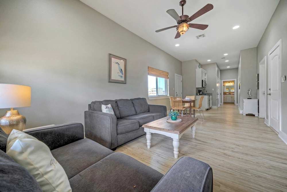 Sleeps 24 2 Homes w/ Beach Boardwalk Access & Deck Views Steps to the Beach