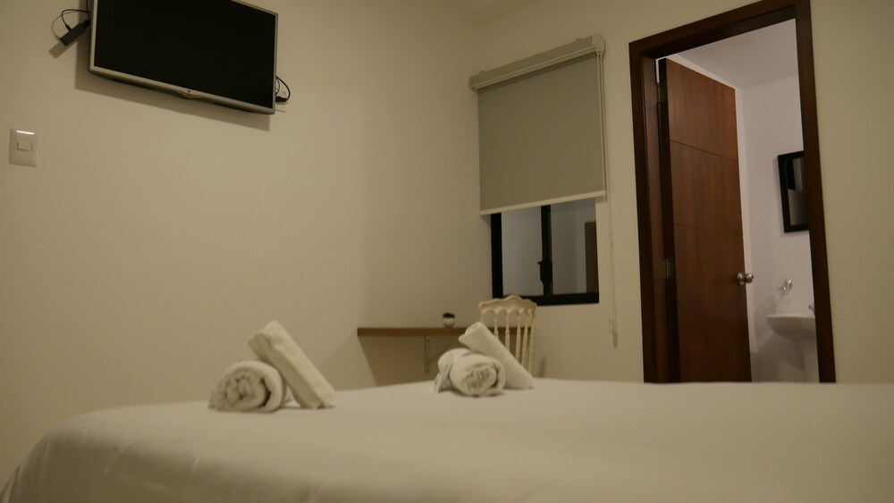 Park View Hostel & Suites