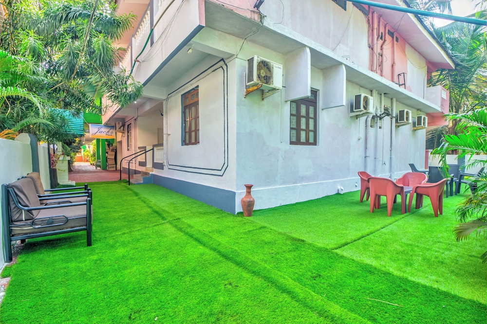 Jacks Calangute place