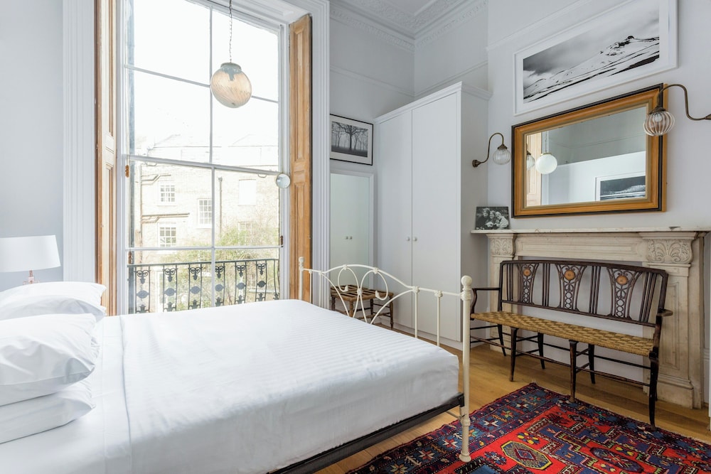 Pembridge Villas IV by Onefinestay