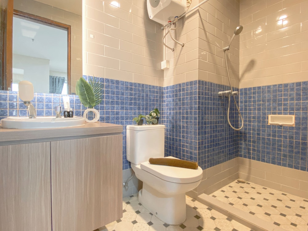Great Choice 1Br Apartment At Green Bay Condominium