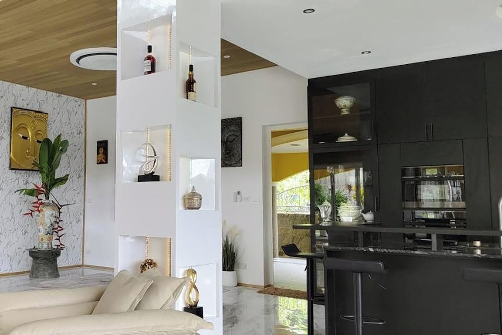 Namo Pool Villa Phuket