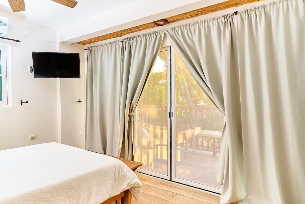 Room in Lodge - Melon 7 - Double Room With sea Views, Terrace or Balcony view 3