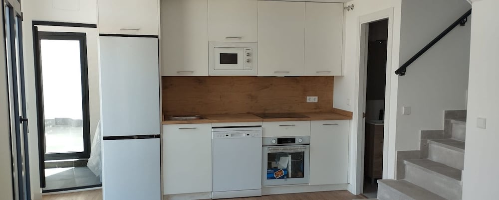 APARTAHOTEL MADRID URBAN SUITES - EDIFICIO EXCLUSIVO - 7 Apartments Boutique Full Equiped