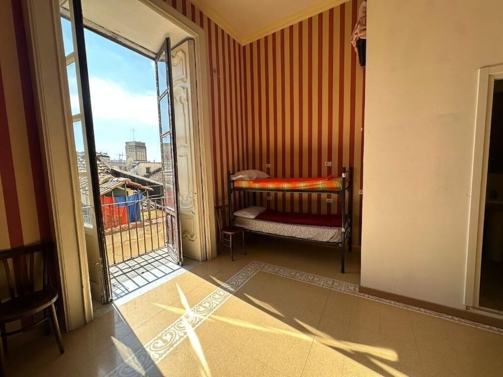Salerno Experience HOSTEL