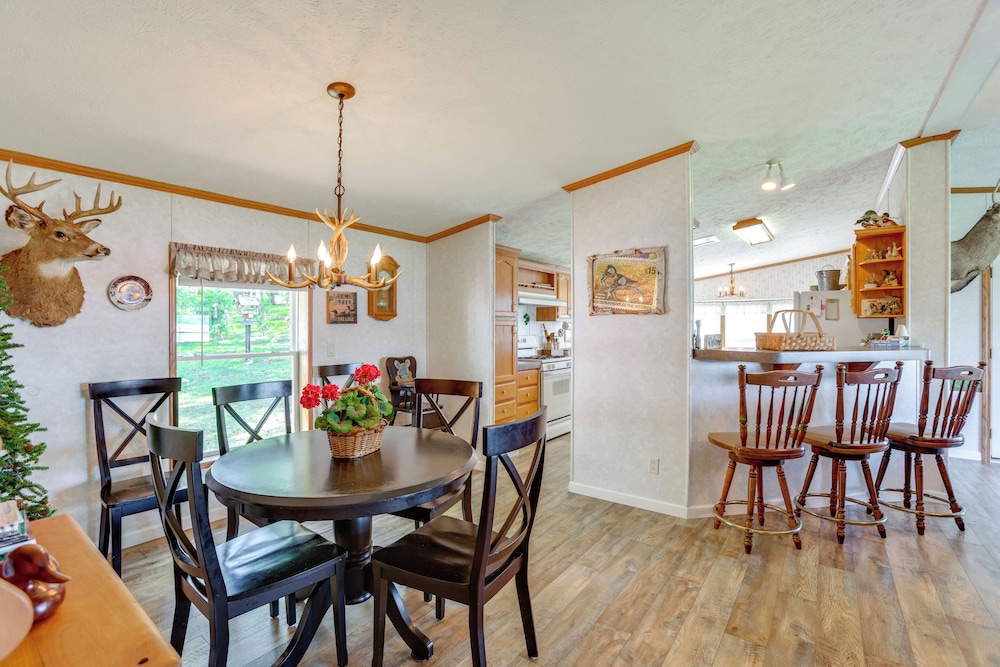 Tallman Lake Access: Family-friendly Home w/ Dock!
