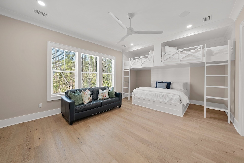 Laguna Beach House 5 Bedroom Home