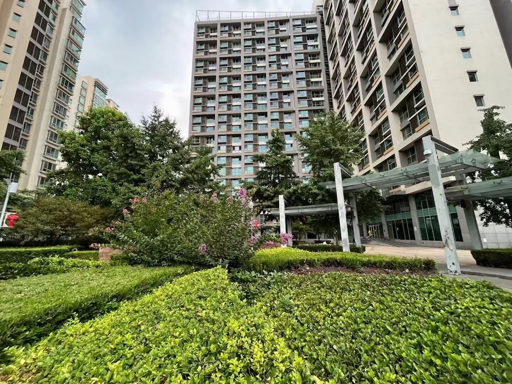 Yasmine Seasons Park Apartment Hotel