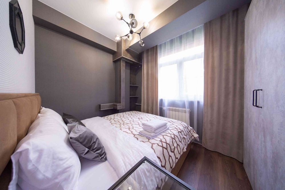 More Apartments na Estonskoy 37 k2 64 2 view 4
