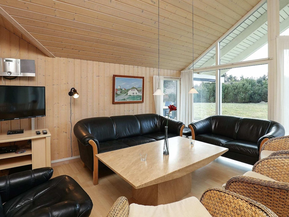 12 Person Holiday Home in Lokken-by Traum view 4