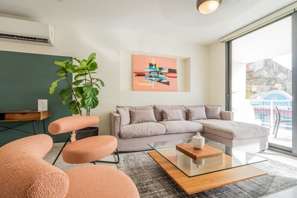 Picturesque 2BR in Casco Antiguo