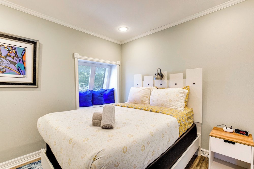 3 Mi to Dtwn: Historic Gem w/ City Views in Dallas