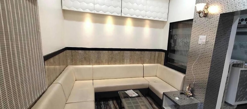 Hotel A1