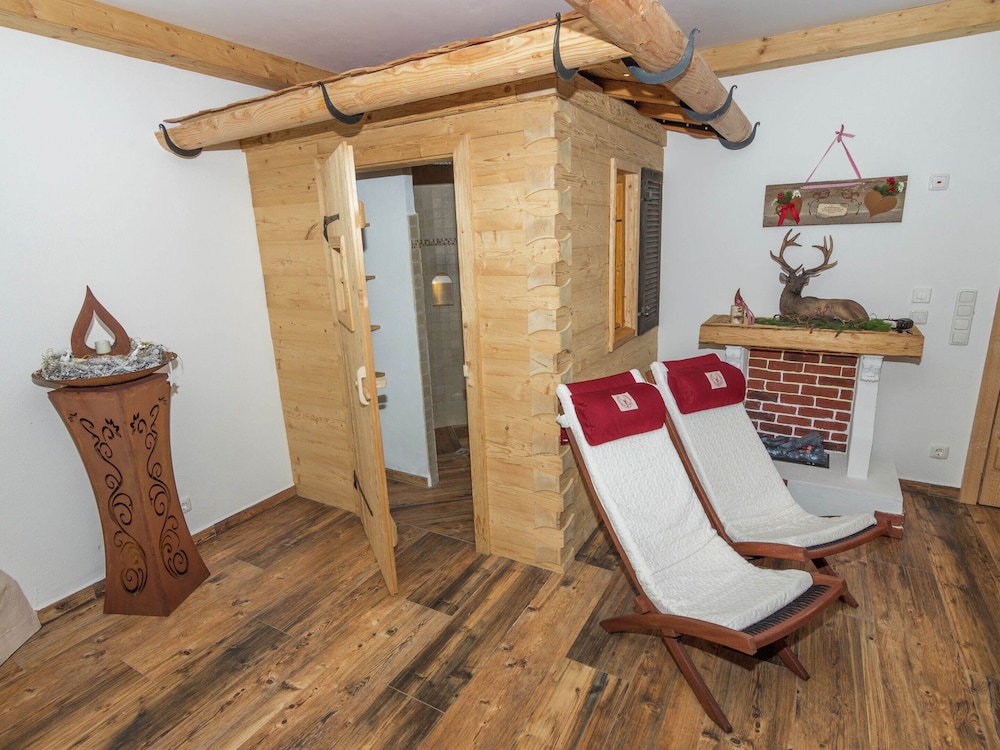 Charming Holiday Home Near the Bavarian Alps view 4