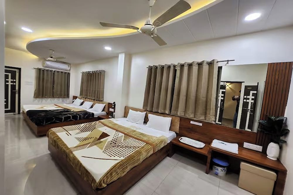Hotel Anantshree Inn Shree Mahakaleshwar Temple Ujjain
