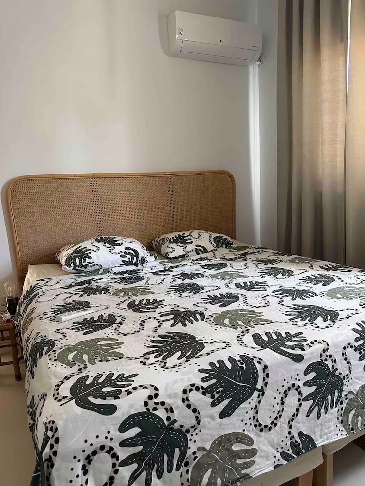 Palm Beach Vacaysuites - Palm Suite 100m2