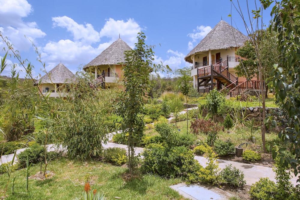 Sirville Lake Elementaita Lodge