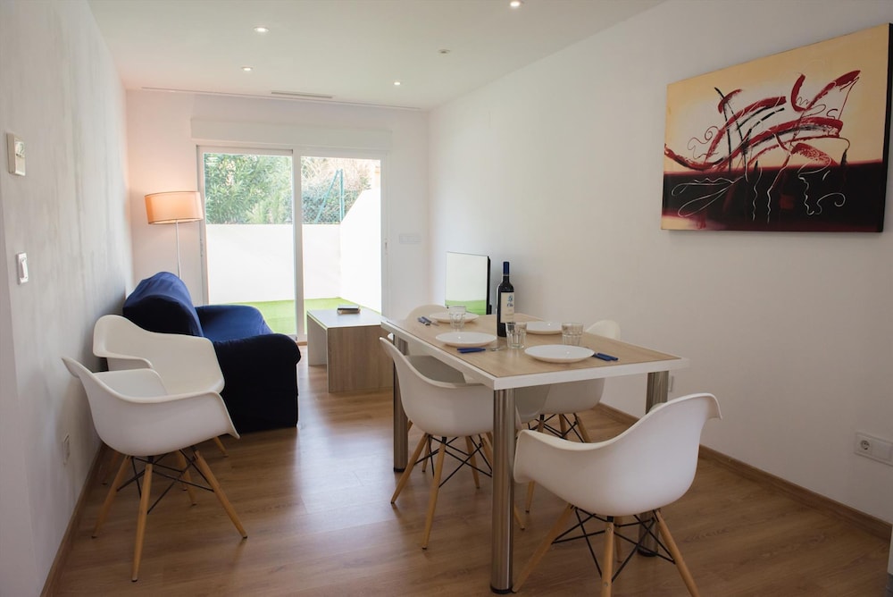 Marina B1 in D nia With 3 Bedrooms and 2 Bathrooms