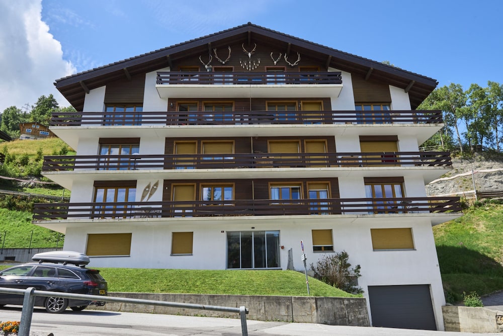 Apartment Lupins 11 Next to the ski Lift