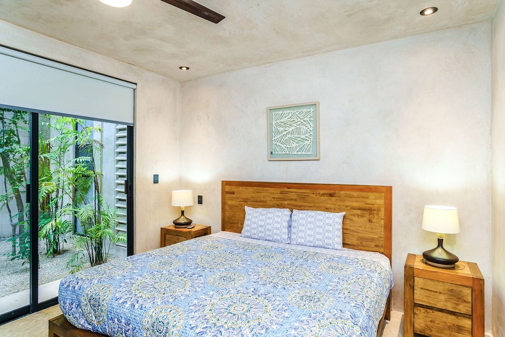 Eco-sustainable Luxury Between Beach Hotspots & Tulum Town by Stella Rentals