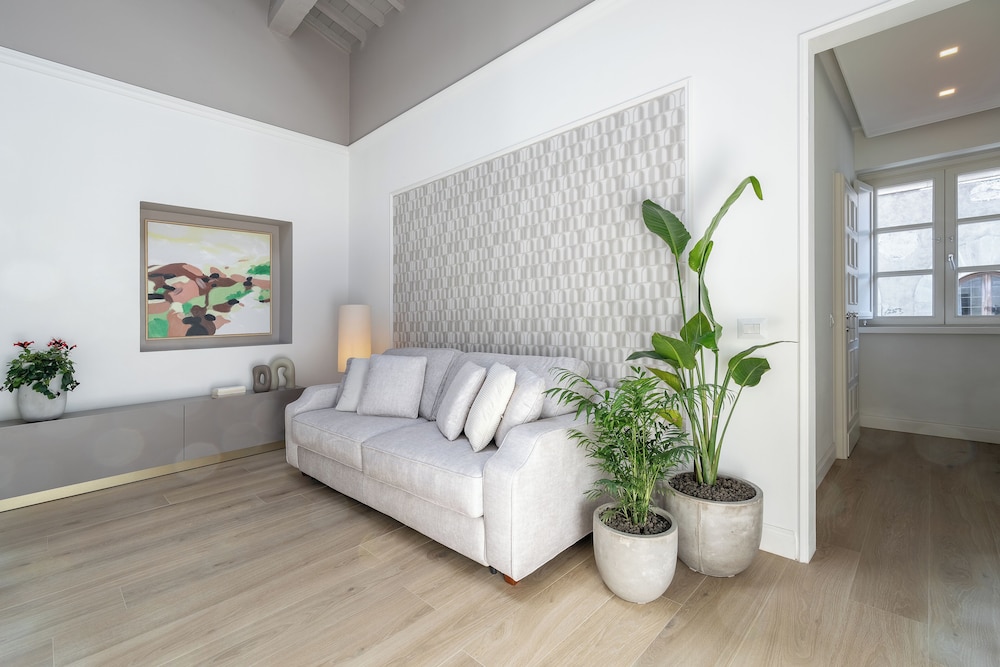 Deservi Luxury Apartments