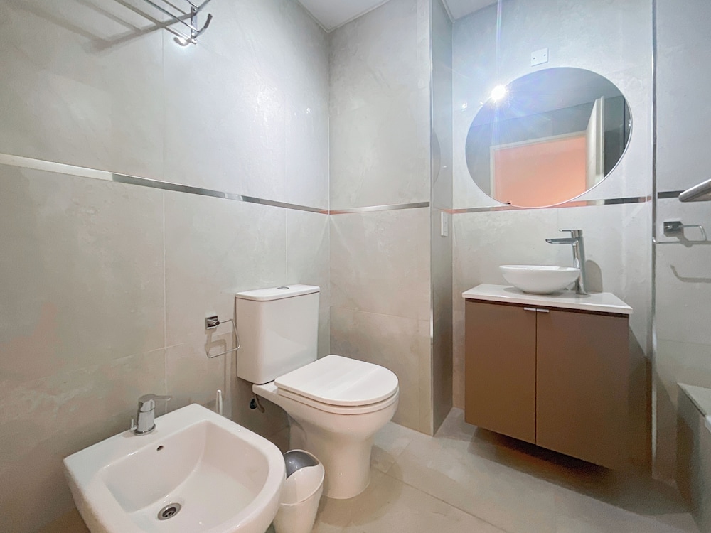 Ayres Suites Moreno