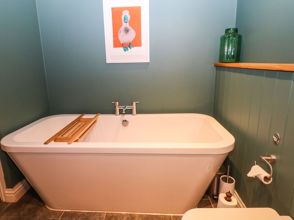 Stroud Vacations - Tickmorend Farm - Property Image 28