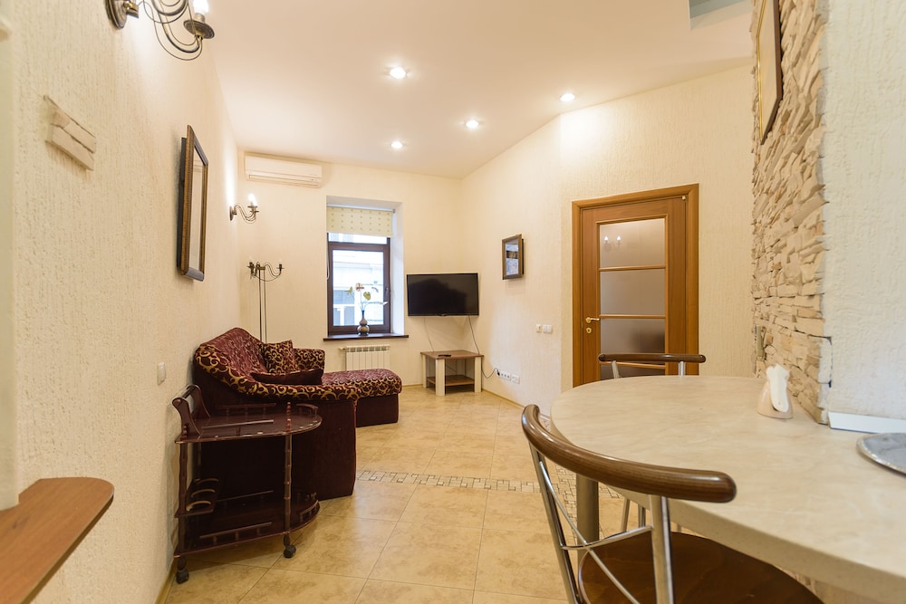 Kiev Accommodation Hotel Service