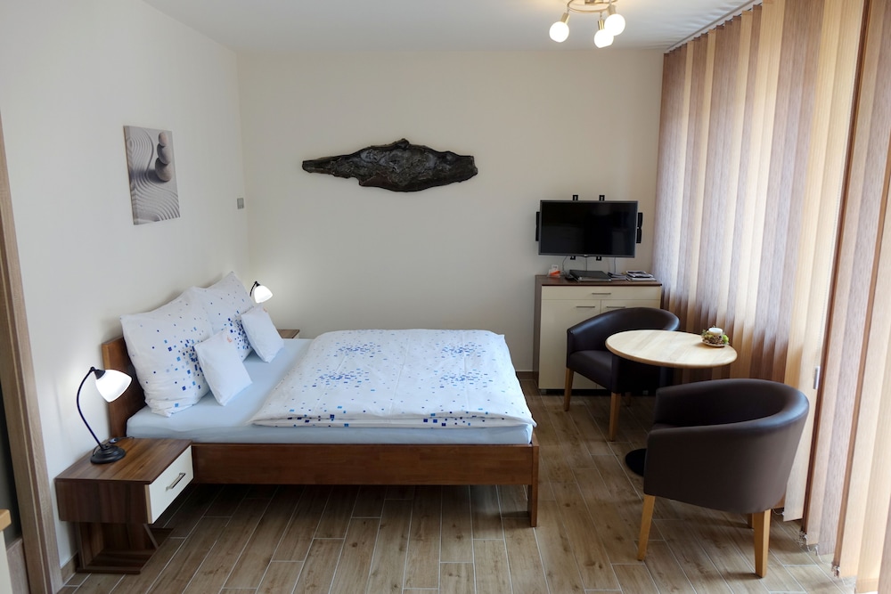 EEL Brno apartments