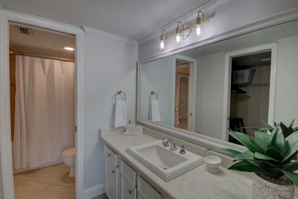 147 El Matador 2 Bedroom Home