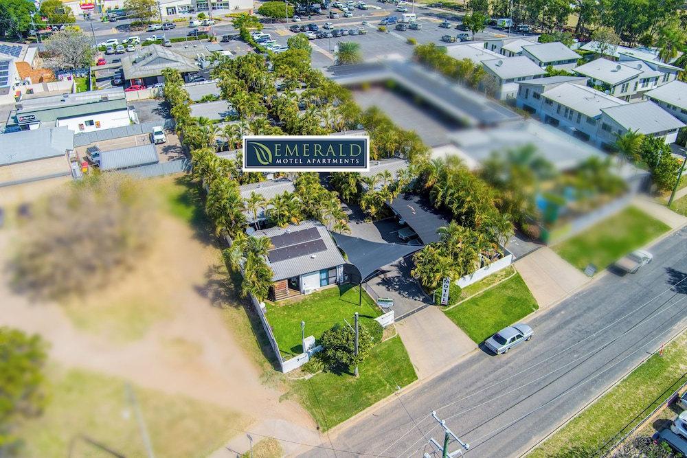 Emerald Motel Apartments