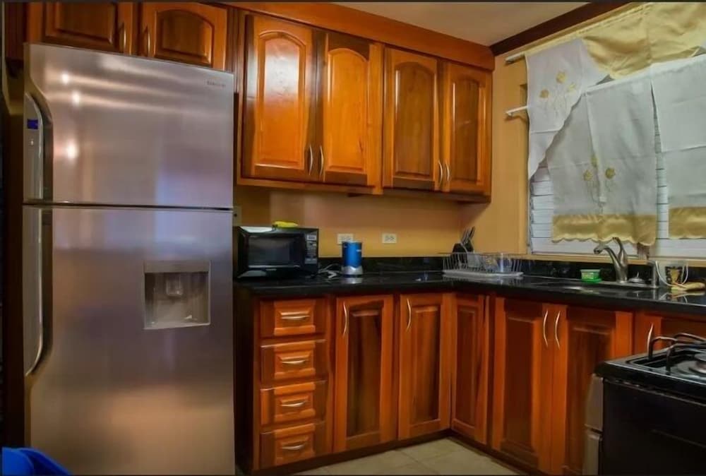 New Kingston Guest Apt at Dorchester