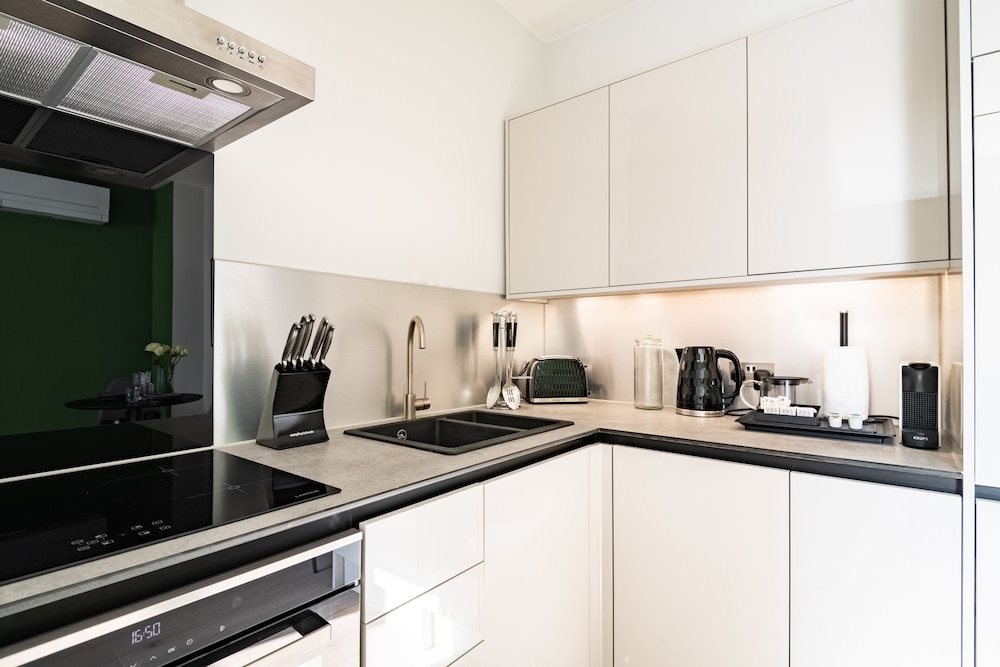 South Kensington Apartments