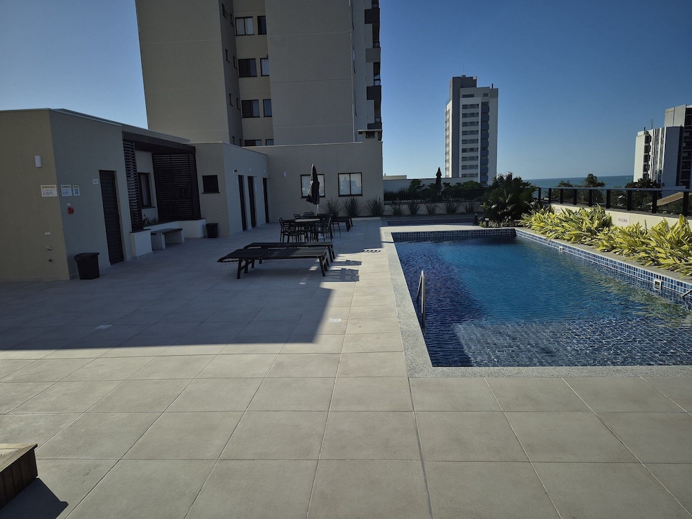 Skyline Comfort Club - Azul Celeste