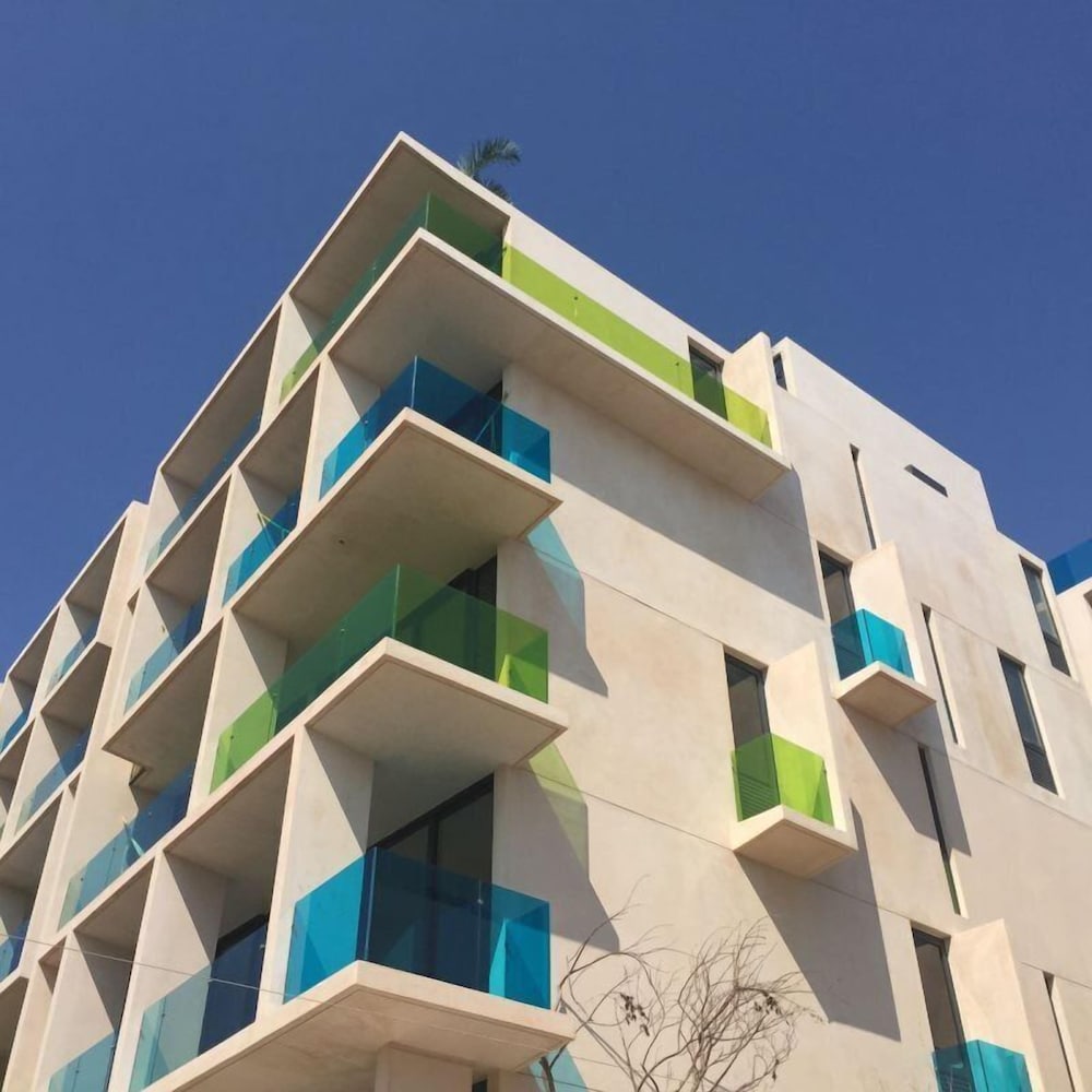 Amazing Ocean View 2BR condo in wonderful location of PDC