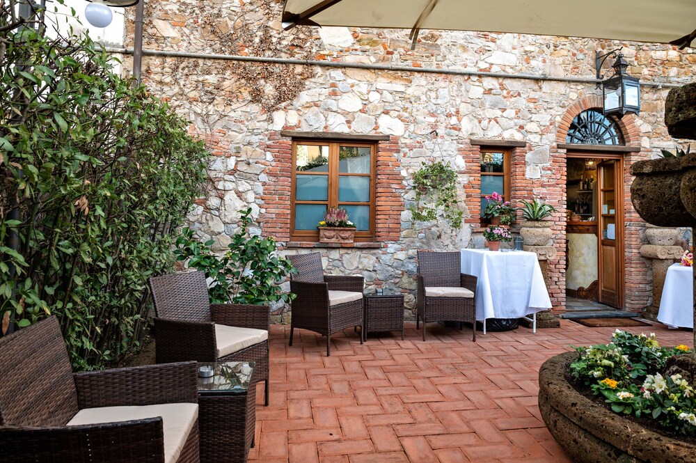 Luxury Corte di Re Artu view 4