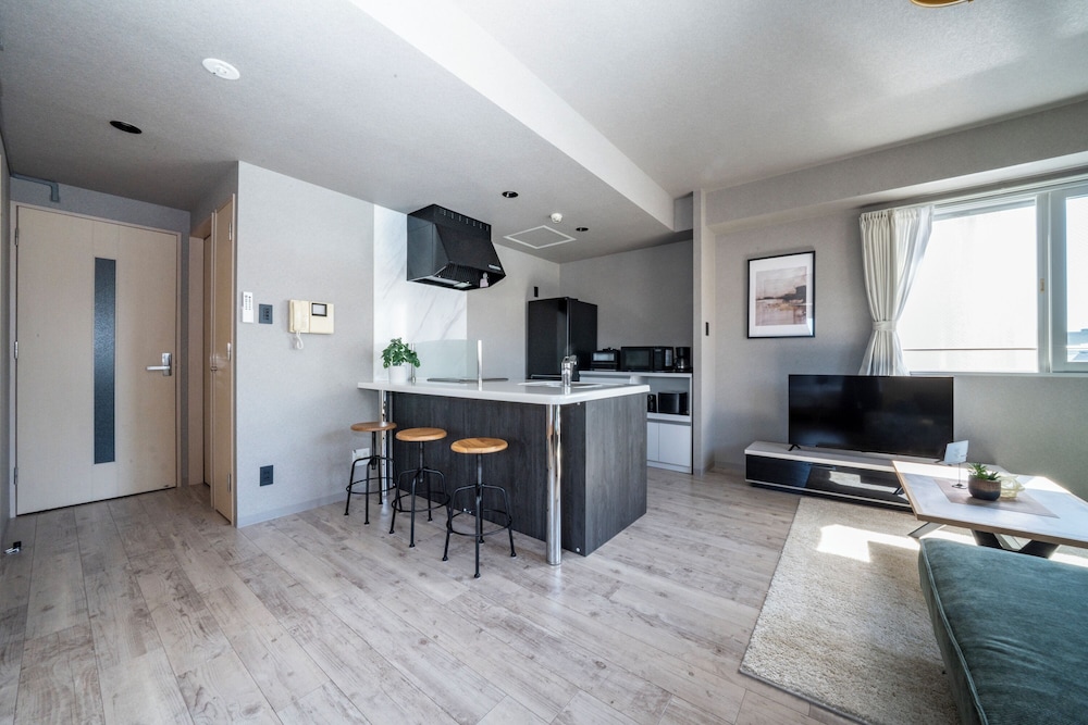 GRACE GARDEN 802